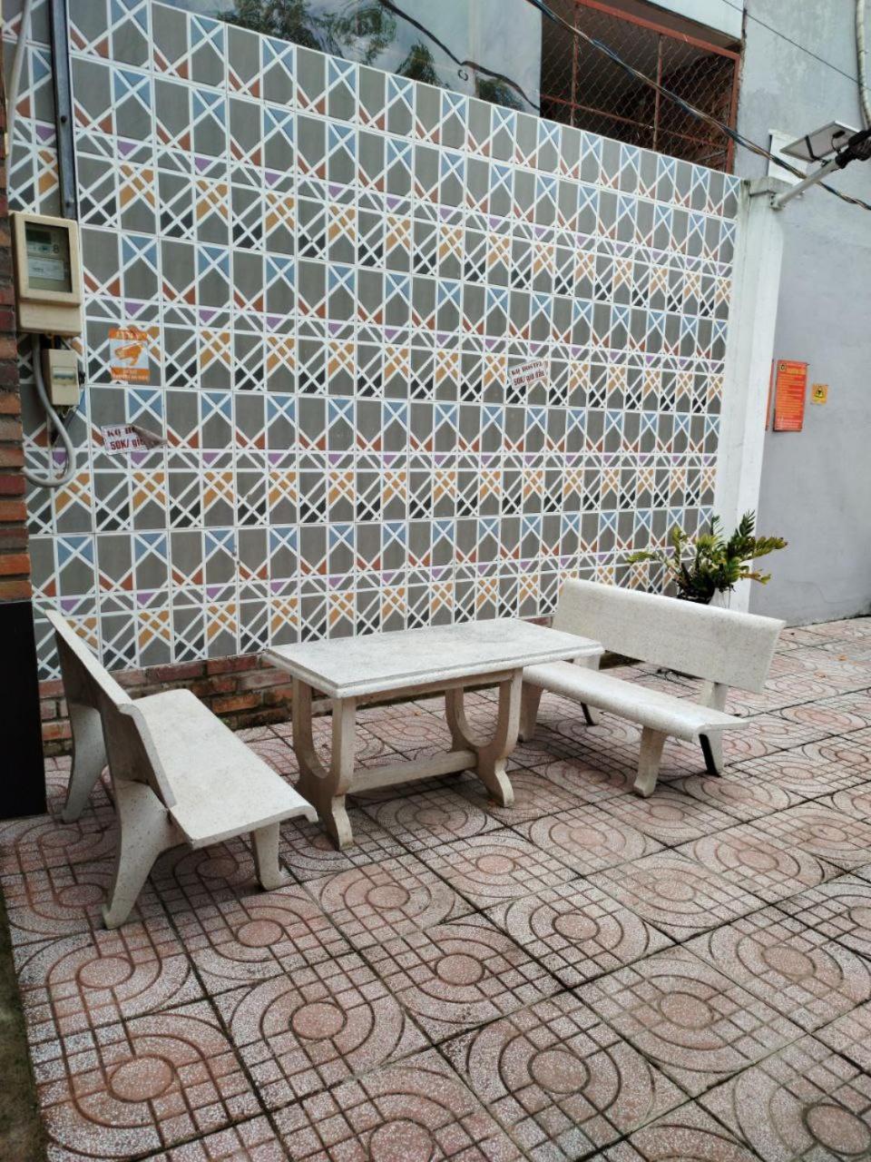 Ở trọ Kq